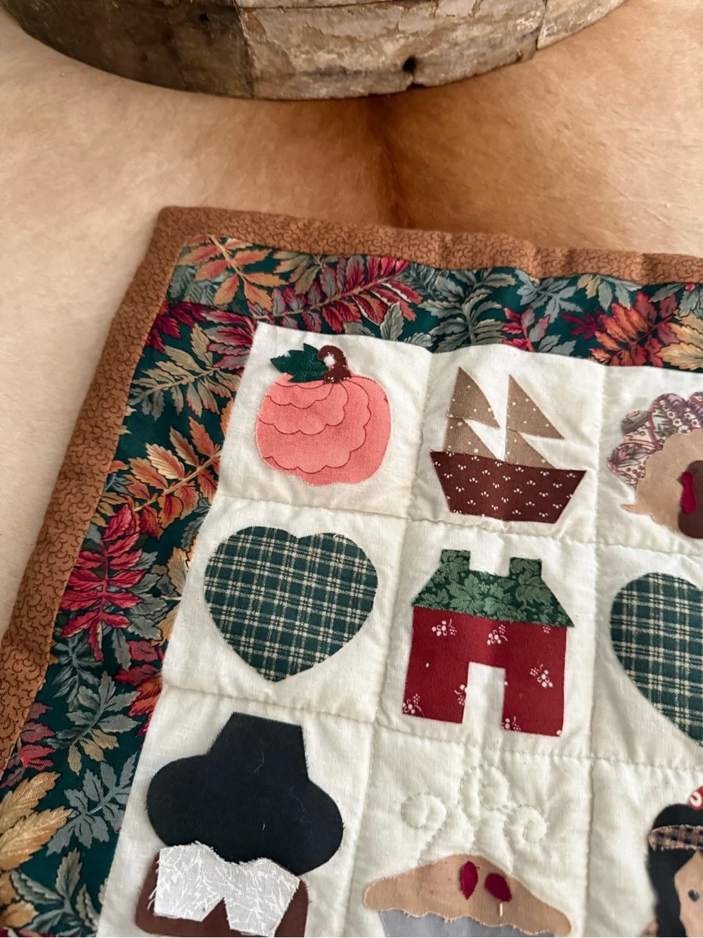 Adorable Miniature Thanksgiving Theme Quilt Square